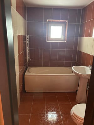 Apartament cu 3 camere de vânzare în cartierul Noua, Brașov - imagine 6