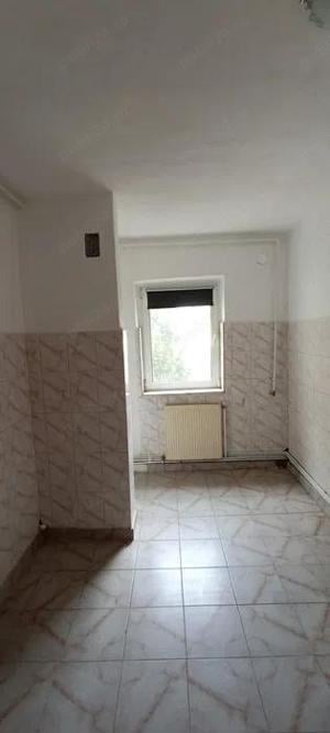 Apartament de vanzare 3 camere in cart. Popa Sapca - Pitesti, Arges - imagine 5