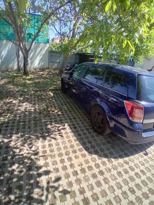 Opel Astra H 2010 ,1.7 d - imagine 6  Opel Astra H 2010 ,1.7 d - imagine 6