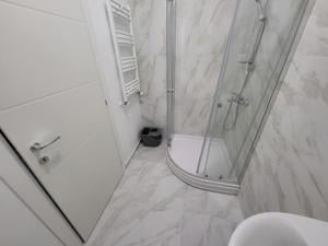 300Euro! Apartament cu 1 camera modern, prima inchiriere, cartier Visoianu - imagine 6