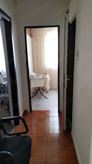 Închiriez apartament cu 3 camere  - imagine 3