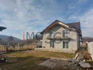 Casa P+M la 6Km de Pitesti - Argeselu Maracineni - imagine 12