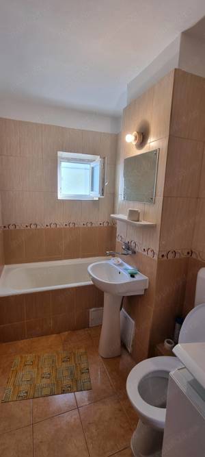 Proprietar inchiriez apartament cu o camera confort I, decomandat, 34 mp Sagului - imagine 6