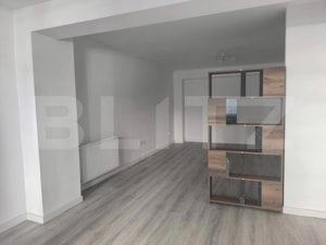 Apartament de vanzare, cu 2 camere, 56 mp, zona-Lombului  - imagine 2