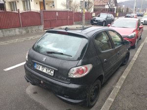 Vând Peugeot 206 - imagine 6 Vând Peugeot 206 - imagine 6