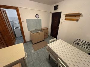 Apartament cu o camera, parter, Complexul Studentesc - imagine 3