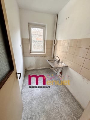 Apartament 3 camere,zona Big,parter - imagine 4