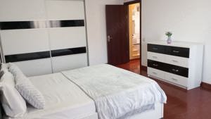 Apartament cochet, spatios, Soseaua Pipera nr. 131 - imagine 8 Apartament cochet, spatios, Soseaua Pipera nr. 131 - imagine 8