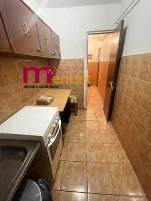 Apartament 2 camere,zona Vest,gaze - imagine 5