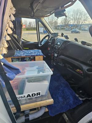 Iveco Daily 7.2 tone, cu Lift hidraulic - imagine 3