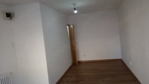 De inchiriat spatiu comercial 20mp (posibil si 30),  ultracentral in Piatra Neamt - imagine 10