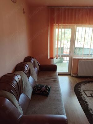 Vand Apartament spatios 4 camere - imagine 3