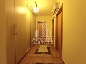 Apartament cu 3 camere si 2 bai, boxa si loc de parcare, Aradului - imagine 11