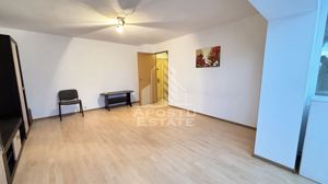 Apartament cu o camera spatios, centrala proprie, zona Sagului - imagine 2