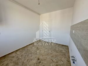 Apartament cu 2 camere, bucatarie inchisa, etaj intermediar, Braytim. - imagine 3