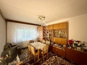 Apartament cu 3 camere, decomandat, centrala termica, Lipovei - imagine 3