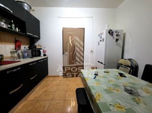 Apartament cu 3 camere si 2 bai, centrala proprie, zona Aradului - imagine 5