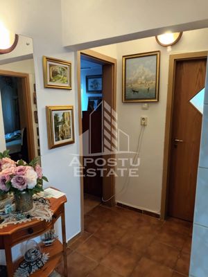 Apartament cu 3 camere si 2 bai, decomandat in zona Girocului - imagine 5