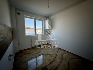 Apartament cu 2 camere, bucatarie inchisa, etaj intermediar, Braytim. - imagine 6