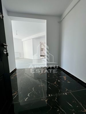 Apartament cu 2 camere, bucatarie inchisa, etaj intermediar, Braytim. - imagine 5