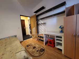 Apartament cu 4 camere, centrala proprie, zona Bucovina - imagine 13