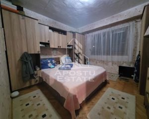 Apartament decomandat cu 2 camere, etaj 1, zona Aradului - imagine 2