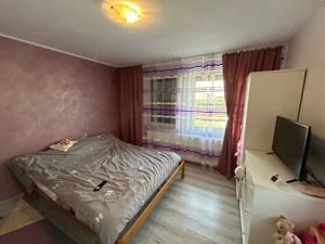 Vand vila la nivel,in localitate Zadareni, st.580 mp, la cheie. - imagine 9