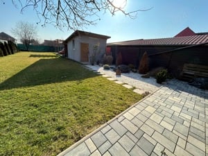 Vand vila la nivel,in localitate Zadareni, st.580 mp, la cheie. - imagine 12