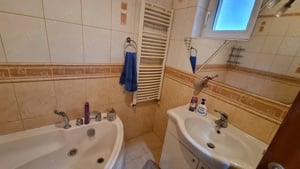 Vand proprietate cu 2 imobile zona Ultracentrala - ID : RH-42347-property - imagine 18