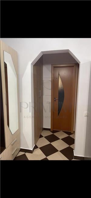 Apartament 2 camere decomandat – Zona Torontalului, etaj 1 - imagine 7