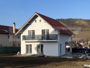 Casa individuala, 120 mp utili, 700 mp teren, în Chinteni - imagine 3