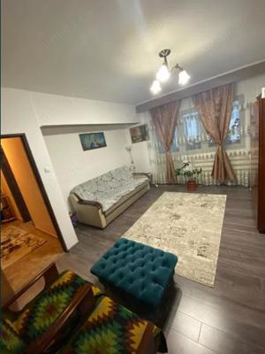 Apartament 3 camere, etaj 3, zona Spitalului Judetean