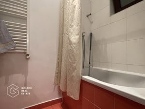 Apartament cu 5 camere și demisol mare, 2 bai, intrare separată - imagine 13