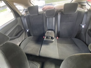 Vând Ford  Focus Ghia - imagine 4