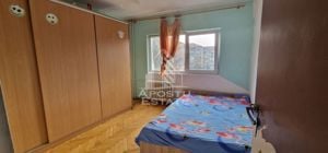 Apartament 2 camere, decomandat , Soarelui - imagine 2