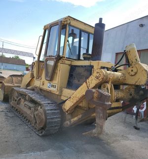 Caterpillar  - imagine 3