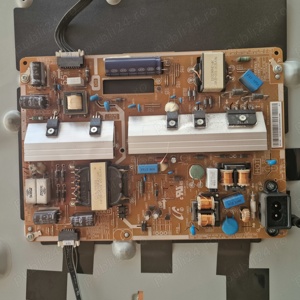 Dezmembrez led tv Samsung UE50J5100 - imagine 2