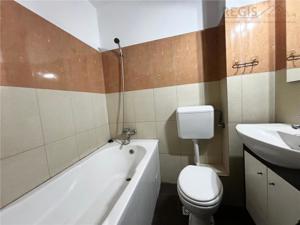 Apartament cu 3 camere si 2 bai situat in zona Garii - imagine 8