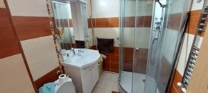 Apartament doua camere semidecomandat confort unu,zona Tomis II-Spital,parter - imagine 5