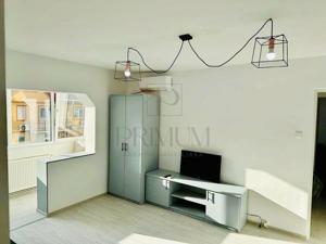 Apartament 2 camere - Zona Buziasului - Toate Utilitatiile - imagine 2