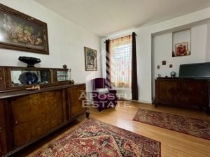 Casa cu 6 camere, pe doua nivele, zona Lipovei, Timisoara - imagine 3