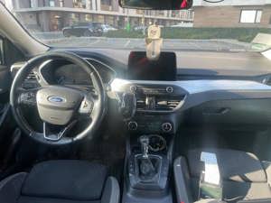 Ford Focus 1.5 120 CP - imagine 5