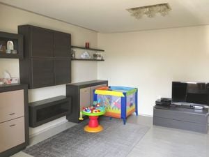 Apartament cu 3 camere decomandat, 2 bai, Et. 2/4, zona Lugojului! - imagine 2