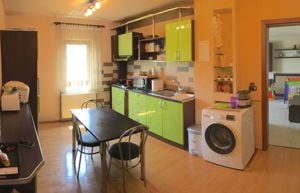 Apartament cu 3 camere decomandat, 2 bai, Et. 2/4, zona Lugojului! - imagine 4