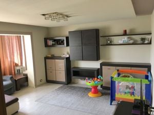 Apartament cu 3 camere decomandat, 2 bai, Et. 2/4, zona Lugojului! - imagine 16