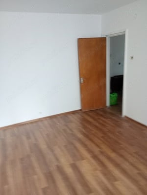 Apartament decomandat Darmanesti - imagine 4