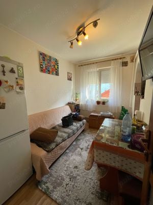 De vanzare apartament cu 3 camere - imagine 10