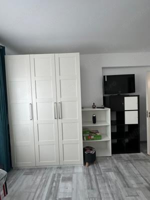 Vand apartament 3 camere decomandat cu loc de parcare zona Chiajna - imagine 9