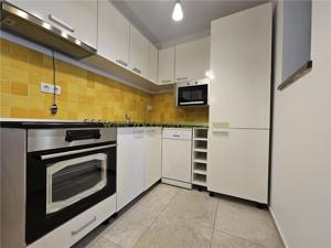 Apartament intim cu 2 camere in Bellevue Residence - imagine 9