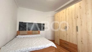 Apartament de vanzare cu 2 camere bloc cu lift situat in orasul Sibiu - imagine 4